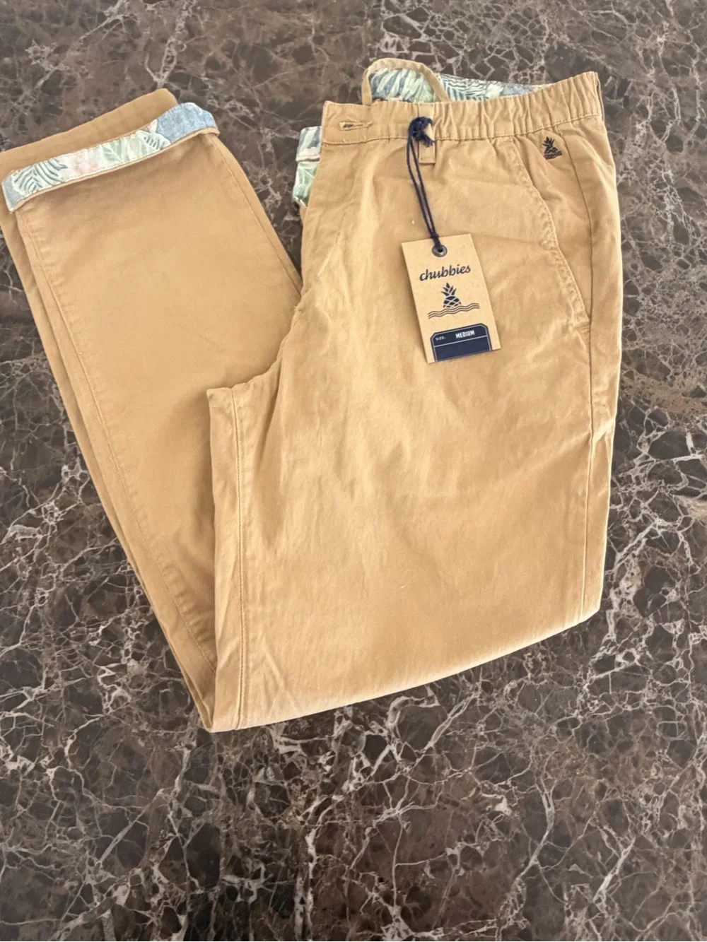 Chubbies Men’s Light Tan Chino Jogger Pants